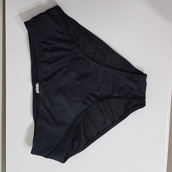 Younique black bikini bottom size M - Picture 5 of 6